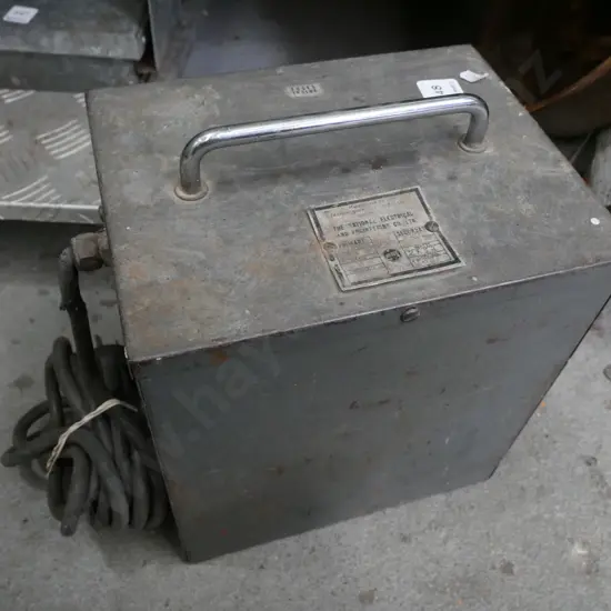 isolating transformer