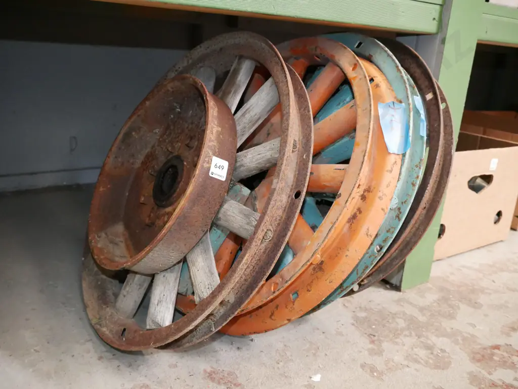 4x wooden spoke vintage wheels Image 1++