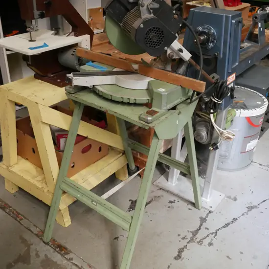 Beckum sliding compound mitre saw and stand - some rust