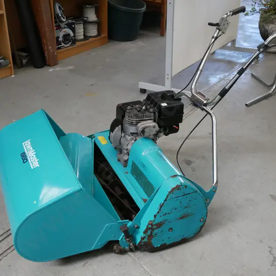 Lawnmaster 660 reel mower