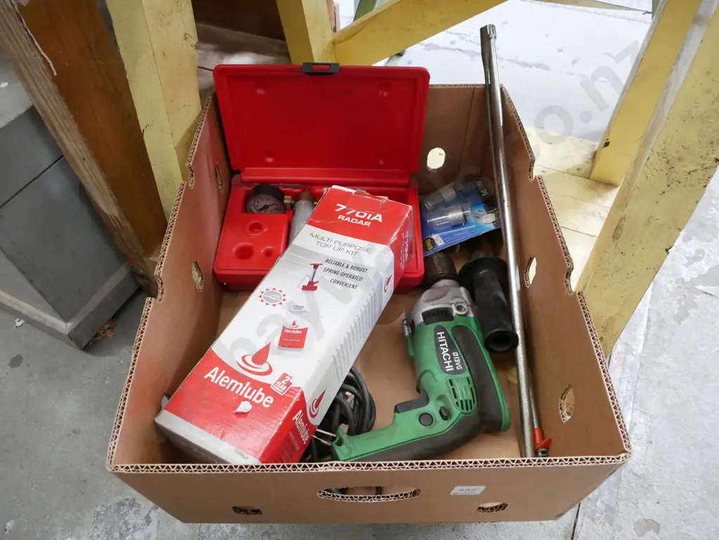 box; Hitachi drill, Snap on vacuum tester Image 1++