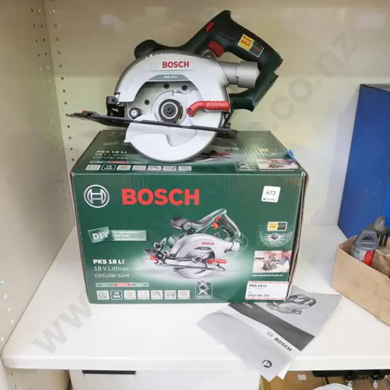 as new Bosch battery powered skilsaw - no battery