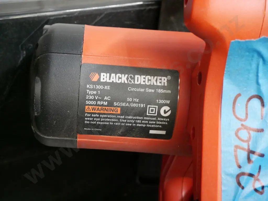 Black & Decker skilsaw Image 1++