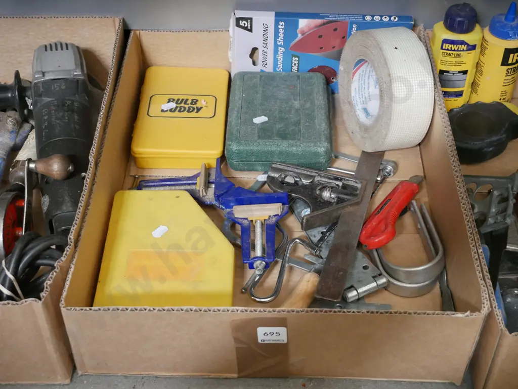 box; gib tape, builders square, allen key set etc Image 1++