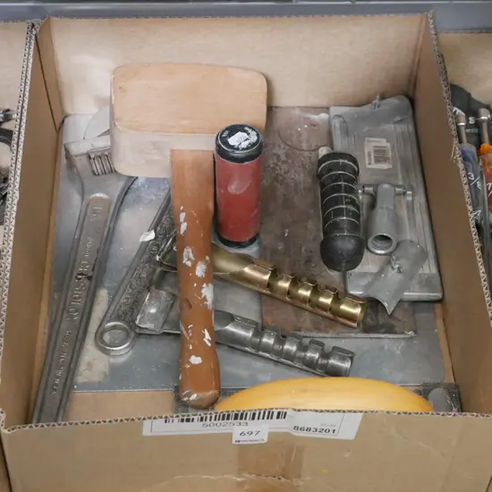 box; plasterer's floats, wooden mallet, scrapers etc