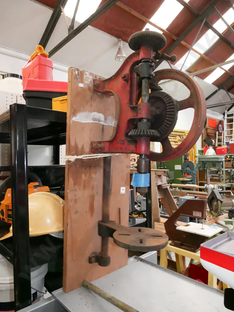 wall mouted hand operated drill press Image 1++