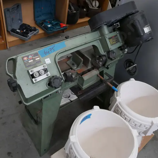 RF horizontal and vertical metal cutting band saw