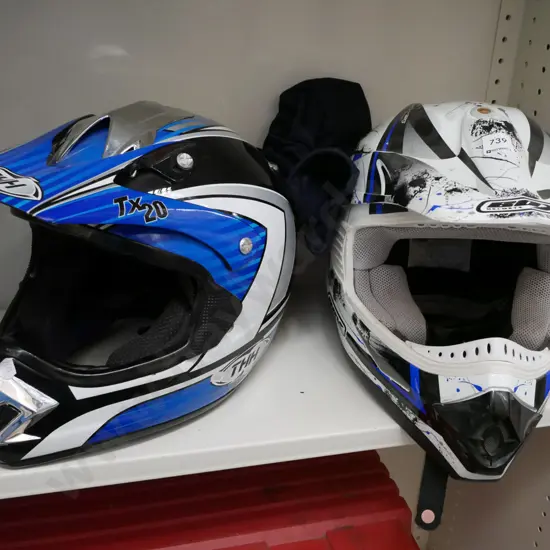 2x motorcycle helmets