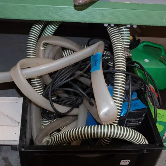 submersible pump & hoses