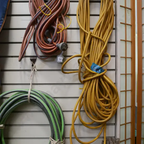 1x yellow and 1x orange extension cord