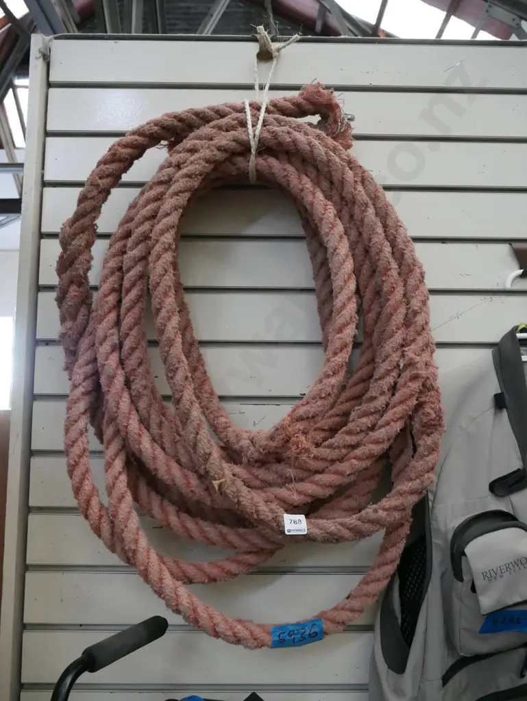 coil of rope Image 1++