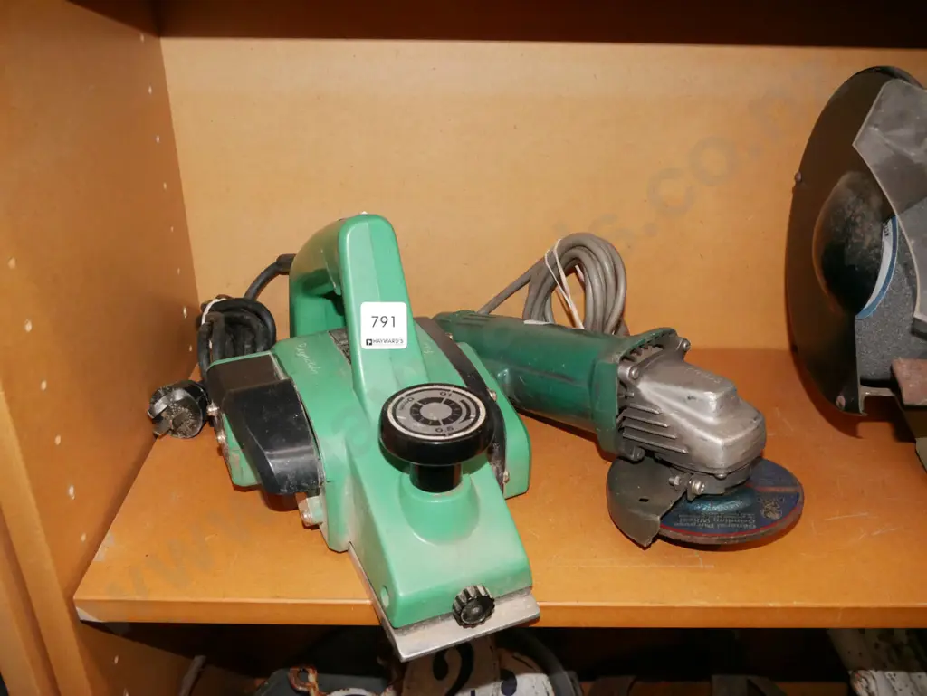 Hitachi planer, angle grinder Image 1++