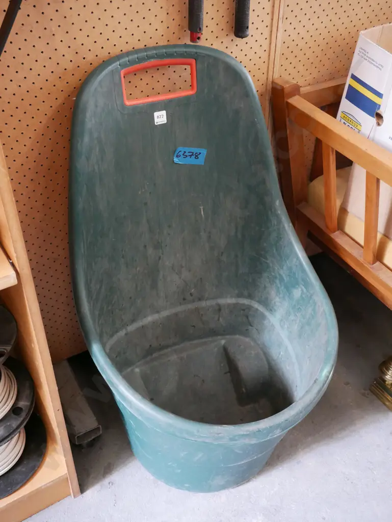 green plastic tub on wheels Image 1++