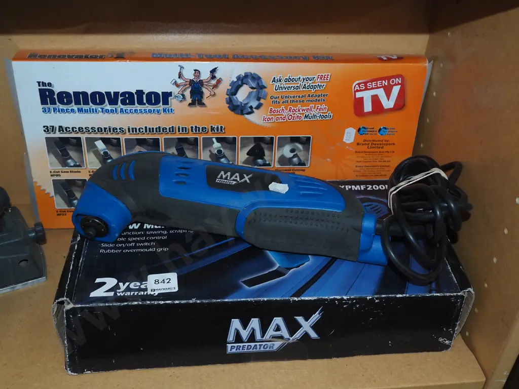 Max Predator multi tool and accessories Image 1++