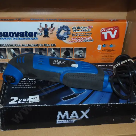 Max Predator multi tool and accessories