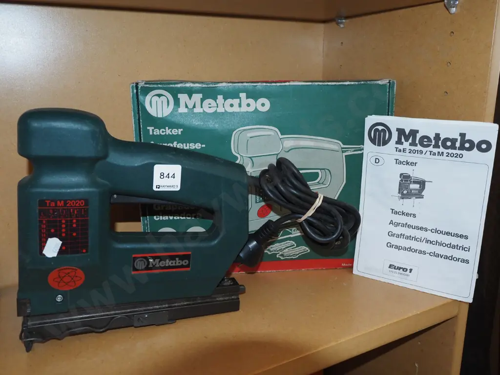 Matabo electric staple gun Image 1++