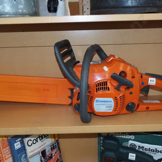 Husqvarna E series 236 chainsaw