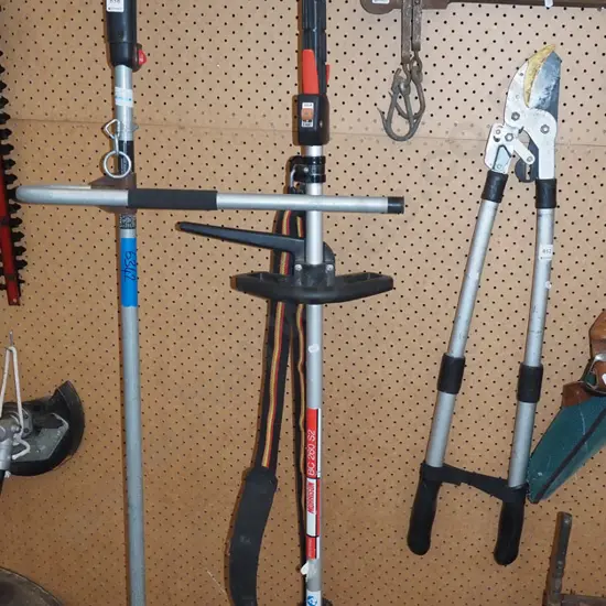 Morrison 2 stroke line trimmer