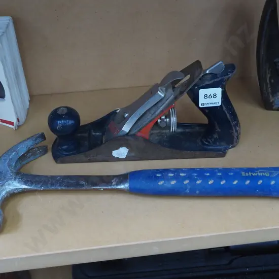 East Wing hammer, small plane