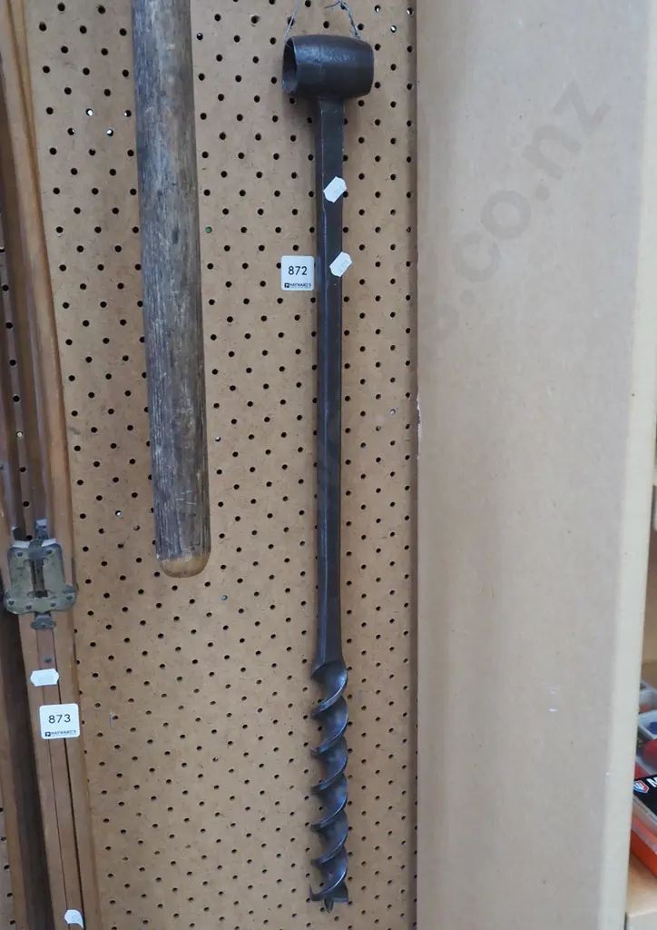 long metal auger bit Image 1++