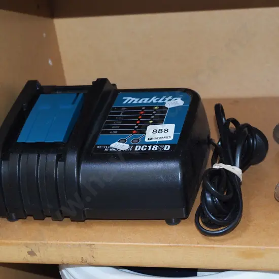 Makita battery charger