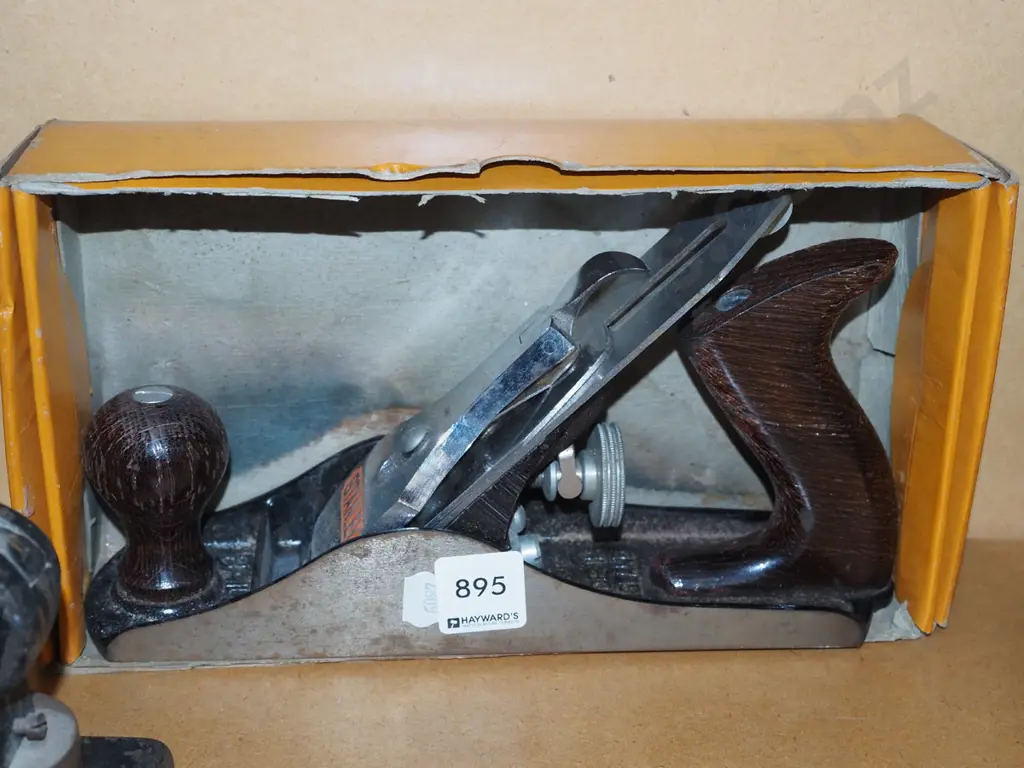 Bailey 4 hand plane Image 1++