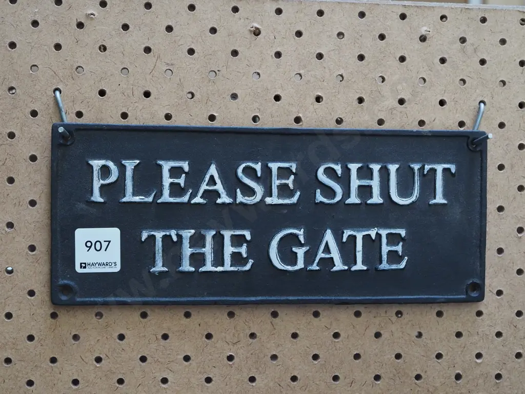 cast metal please shut the gate sign Image 1++