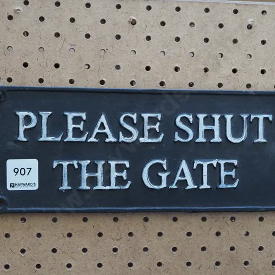 cast metal please shut the gate sign