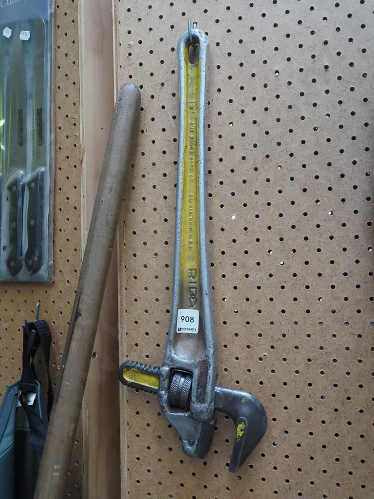 plumber's wrench Image 1++