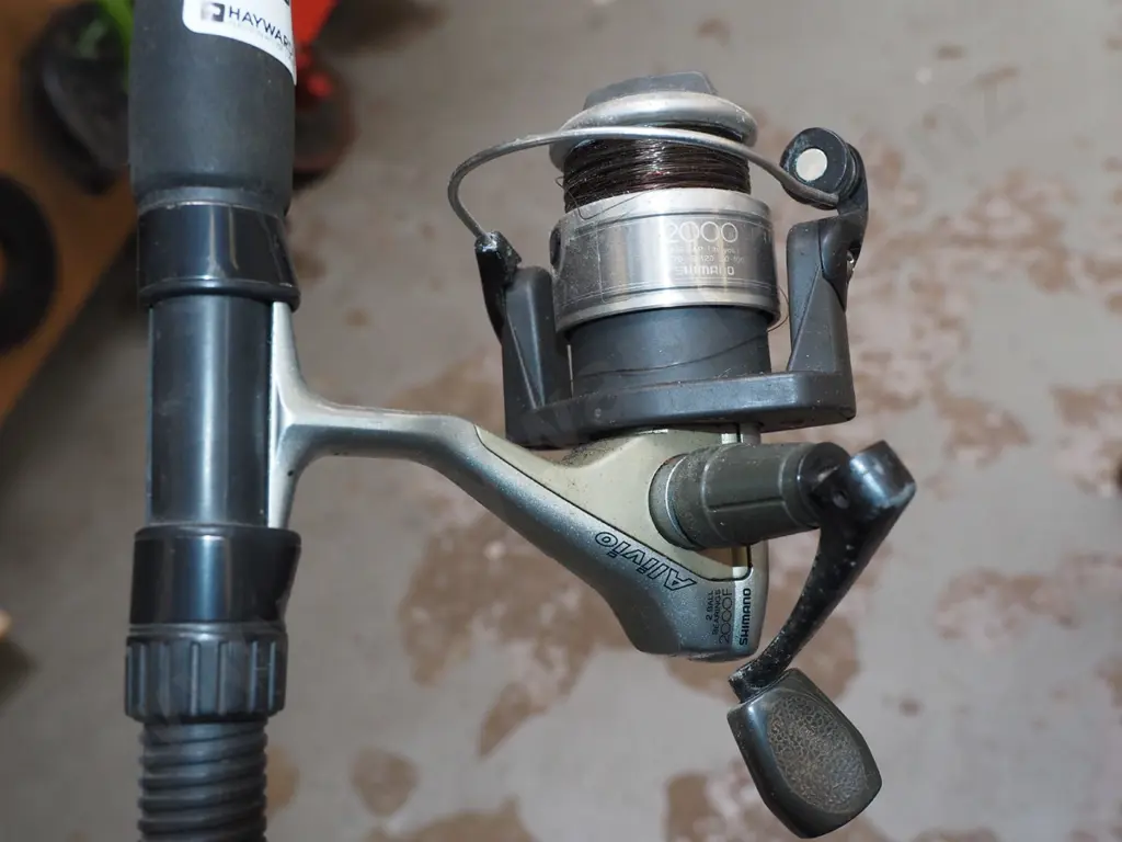 fishing rod and reel Image 1++