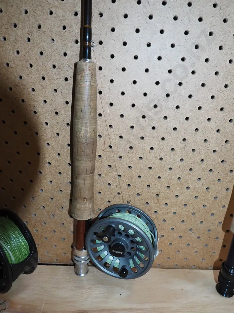 fly fishing rod, reel and carry case - yellow dots Image 1++