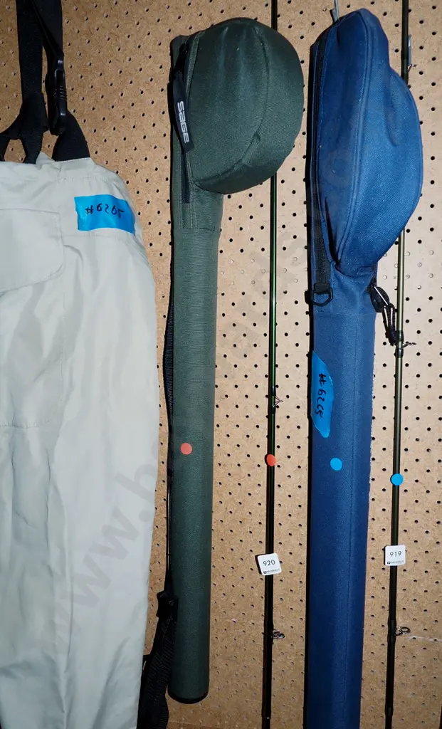 fly fishing rod, reel and carry case - red dots Image 1++