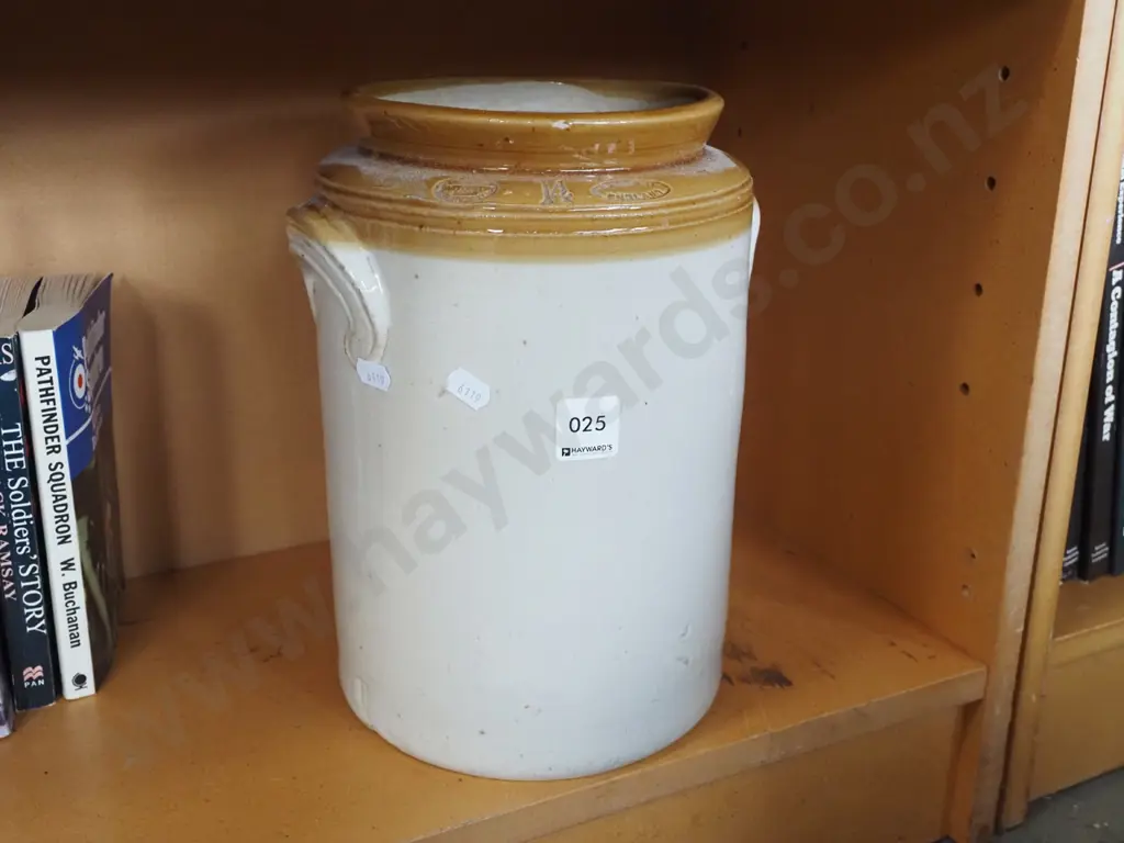 wide mouth storage crock - no lid H280 Image 1++