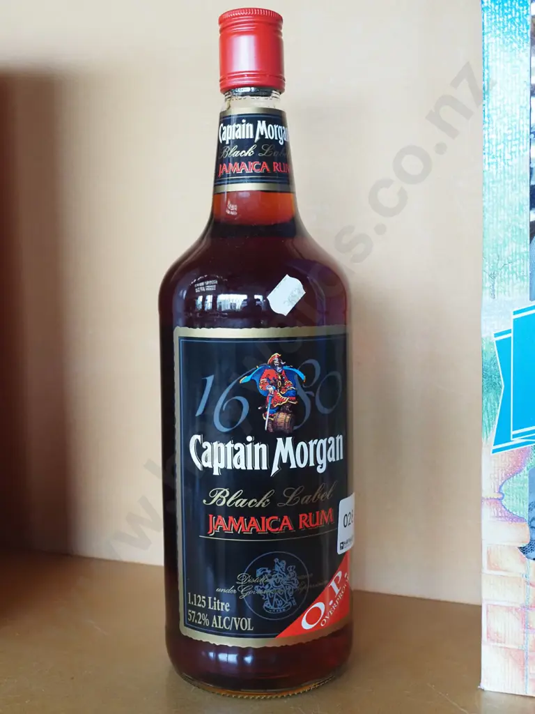 1125ml Captain Morgan Jamaican rum  Image 1++