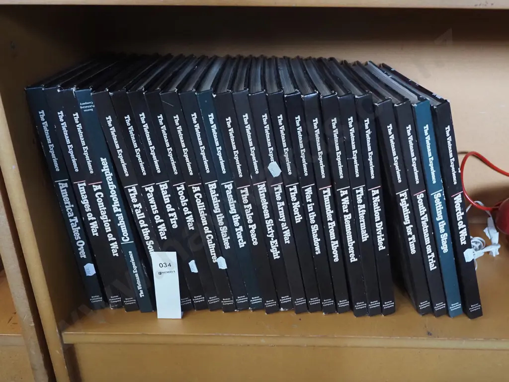 Vietnam war books Image 1++