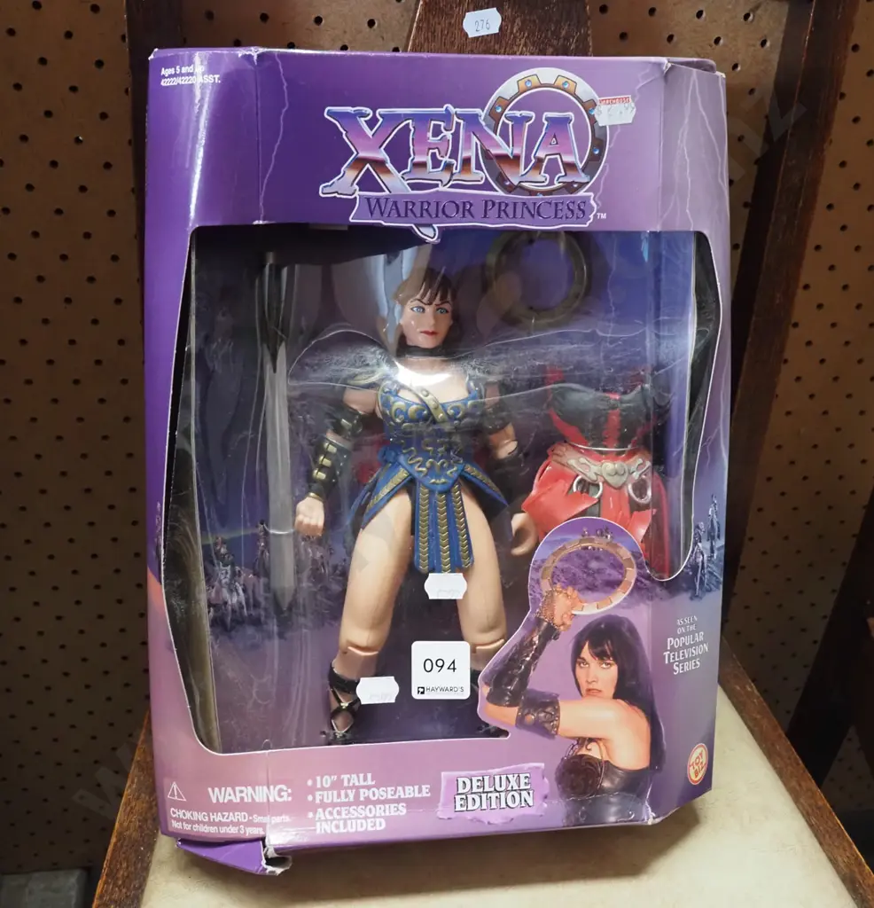 Xena Warrior Princess doll - damage to box Image 1++