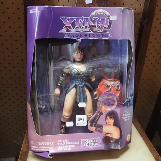 Xena Warrior Princess doll - damage to box