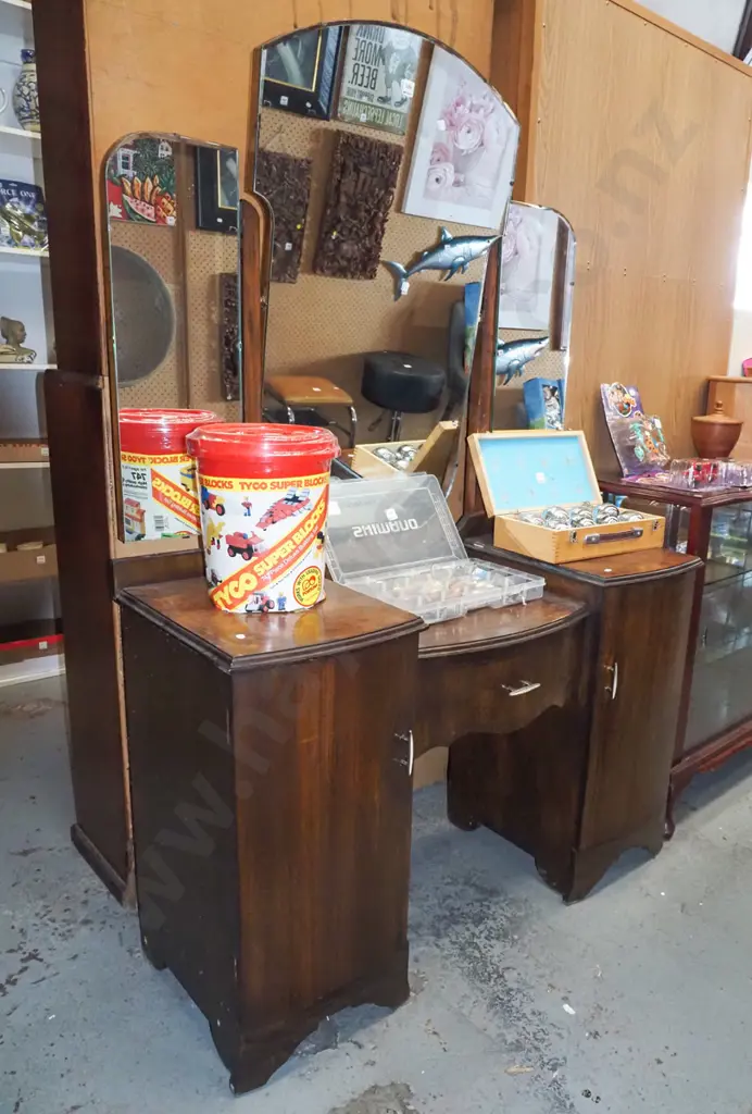 beech 2 door 1 drawer 3 mirror back dresser H1740 W1150 D450 Image 1++