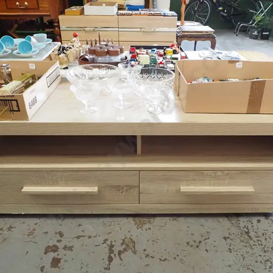 mdf faux wood veneer entertainment unit H460 W1320 D390