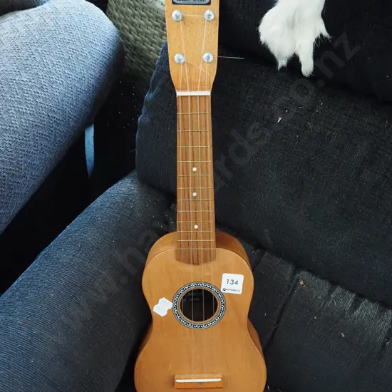 ukelele