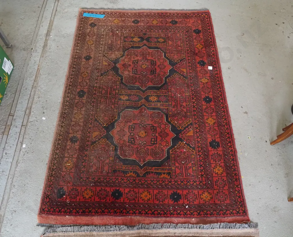 small woollen floor mat L1460 W1000 - fading Image 1++