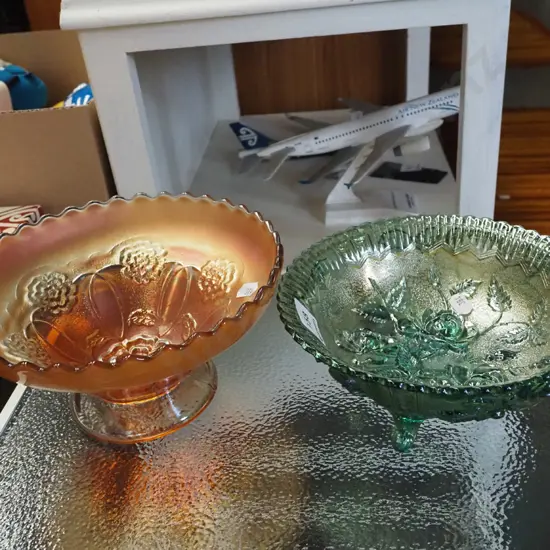2x carnival glass footed bowls