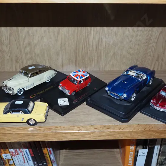 5x diecast metal model vehicles