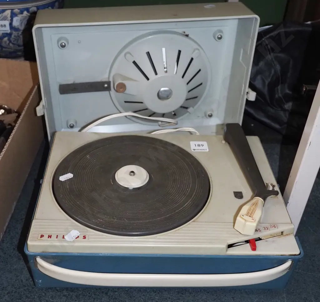 retro Philips portable recordplayer - As Is No Returns Image 1++