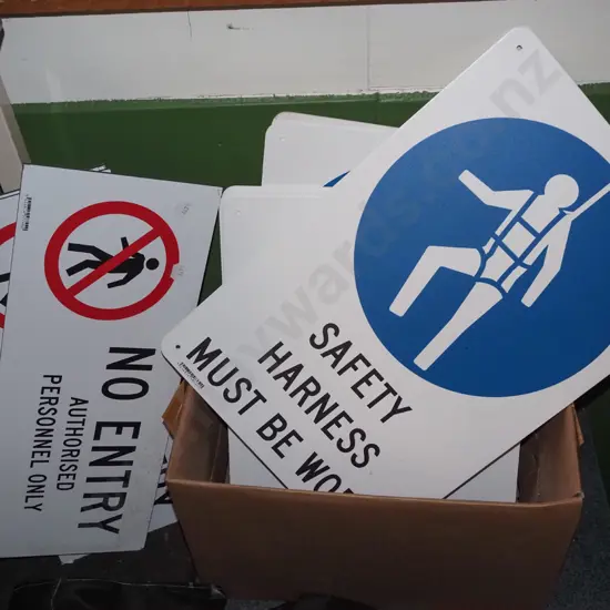 box; safety signs