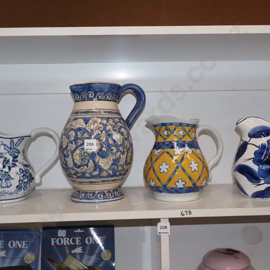 4x ceramic water jugs Tallest H260