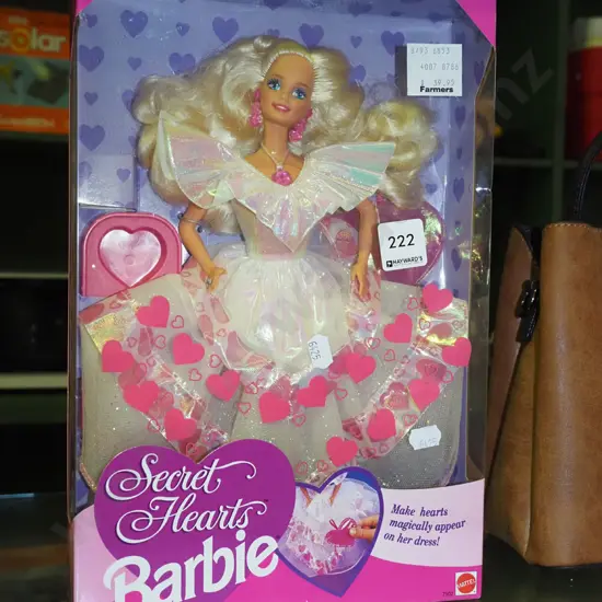 boxed Secret Hearts Barbie - damage to box