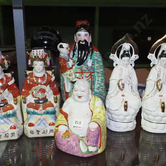 6x Chinese good fortune figurines H300