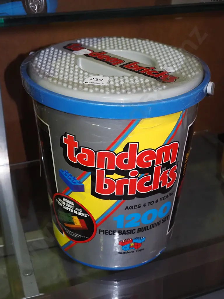 box of as new Tandem Bricks building blocks Image 1++