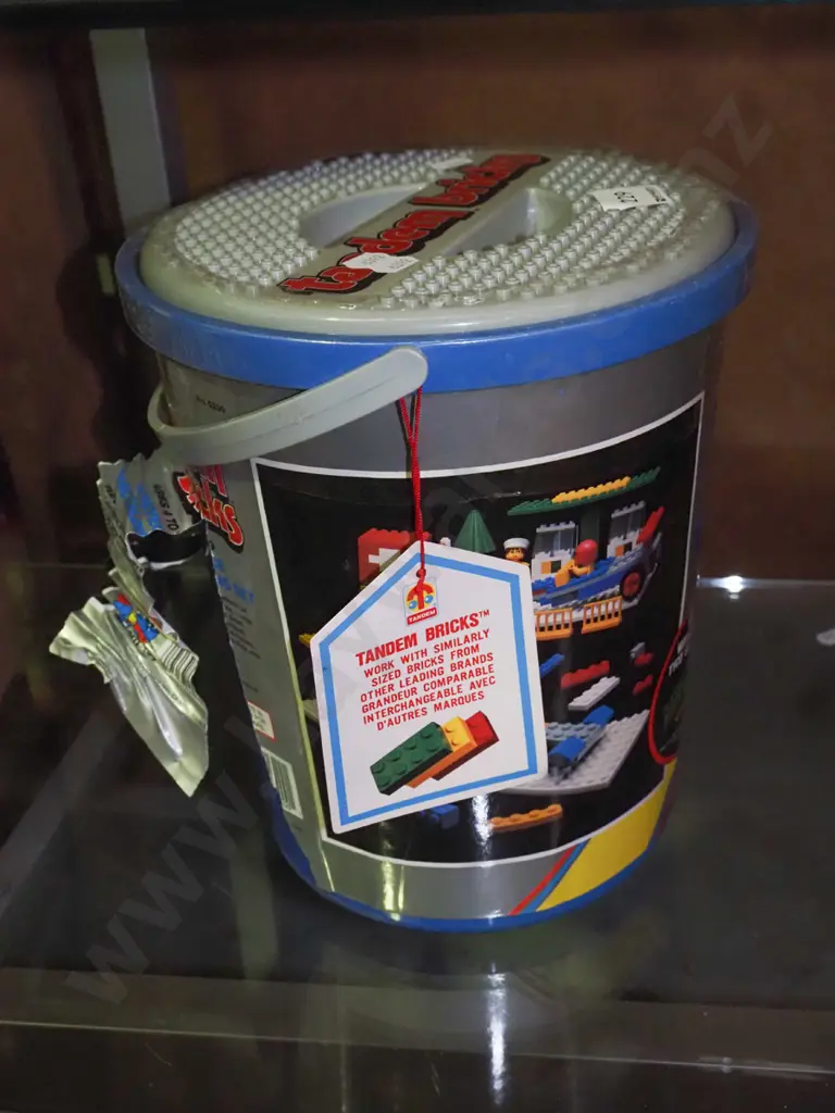 box of as new Tandem Bricks building blocks Image 1++